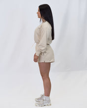 Load image into Gallery viewer, Bloom Short - Soft Lemon
